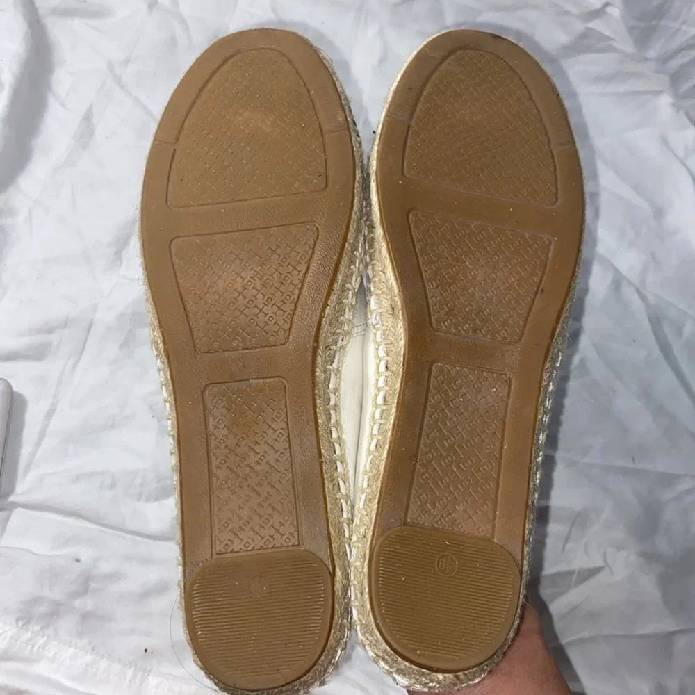 Like new Tory Burch White and Black Cap Toe Colorblock Espadrilles Flats